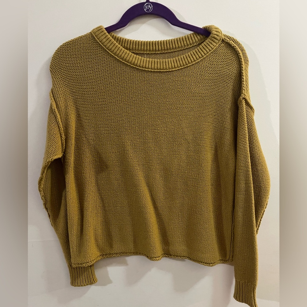 Yellow sweater